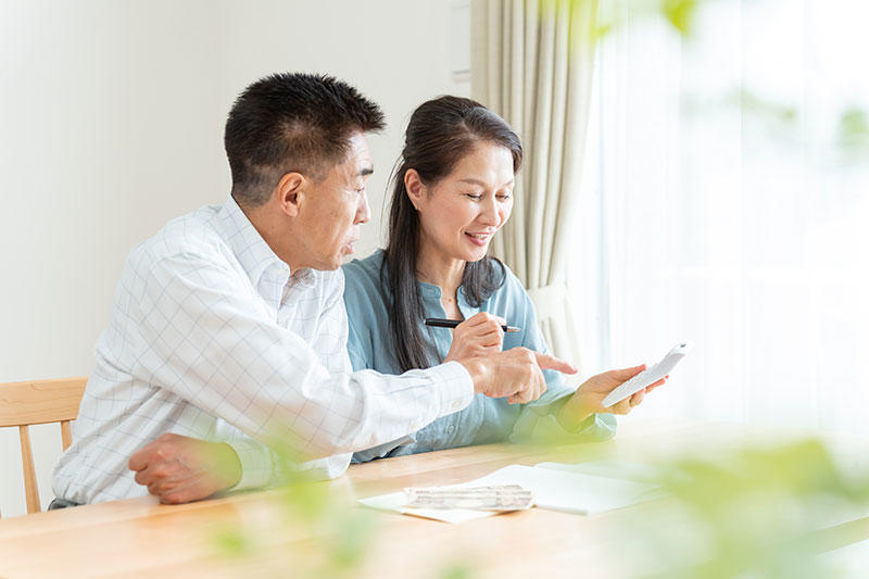 Couple-in-their-50s.jpg